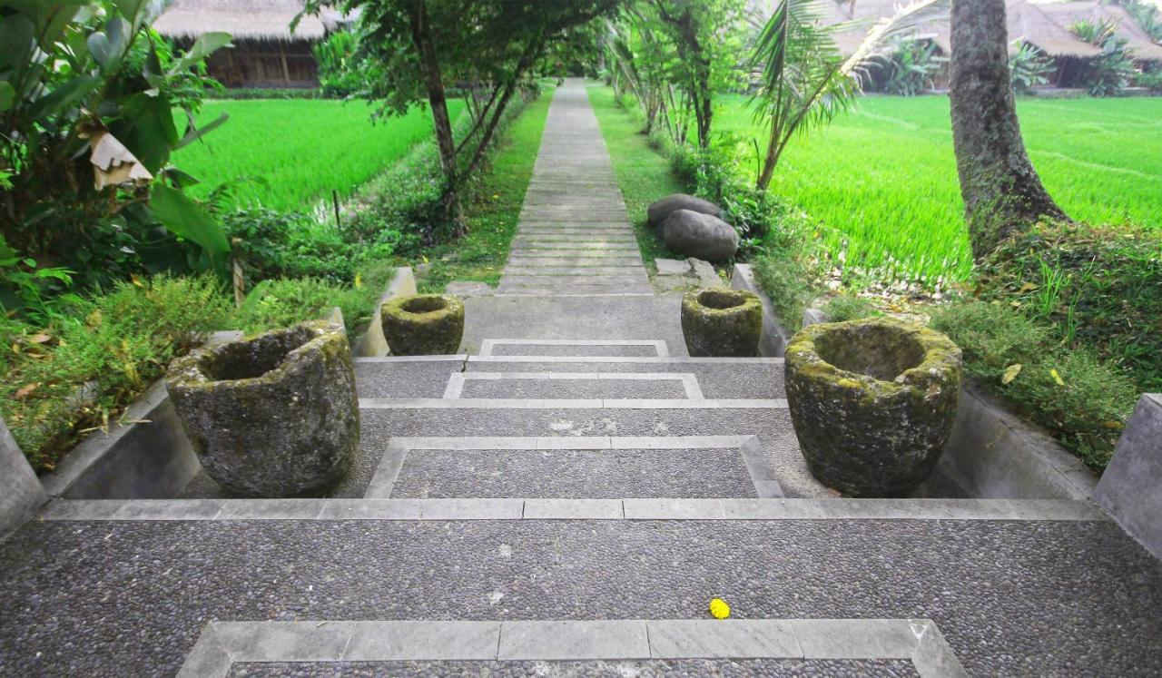 Sapulidi Resort Spa & Gallery Bali Убуд Екстериор снимка