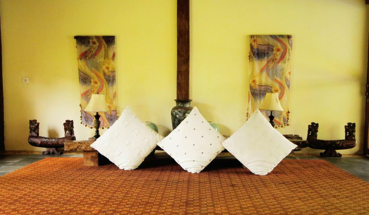 Sapulidi Resort Spa & Gallery Bali Убуд Екстериор снимка
